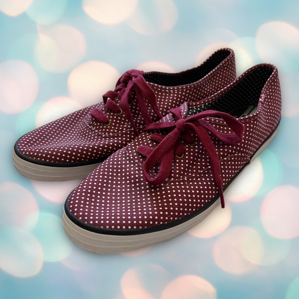 Keds Women’s Red and White Polka Dot Sneakers Shoes Size 9.5 - Picture 1 of 6